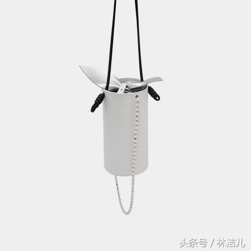 质量碾压Prada，美貌不输Chanel，这几个包包品牌让国货扬眉吐气