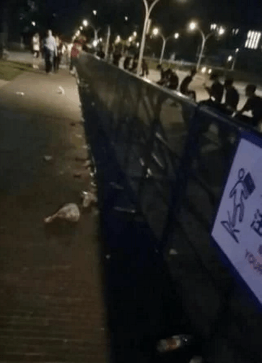 跑男收官站鹿晗缺席，爱情公寓再聚首，天津大学专场引争议