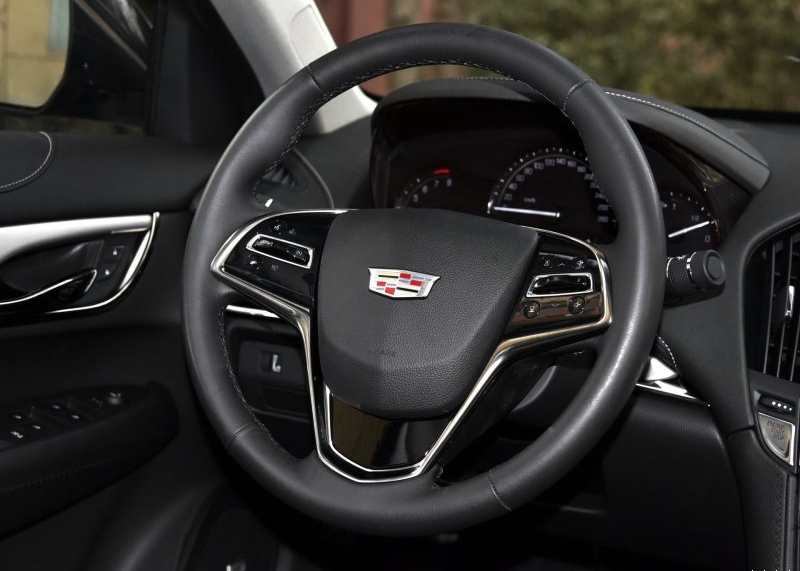 低配A4L和中配ATS-L一个价，你选哪个？