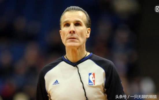 为什么nba没人打架了(为什么NBA打架事件那么多，而没有一件是打裁判的？)