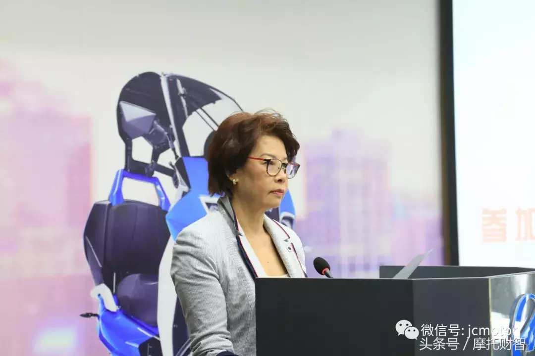 金城摩托代理ADIVA,400ccAD3价格预计10万以内