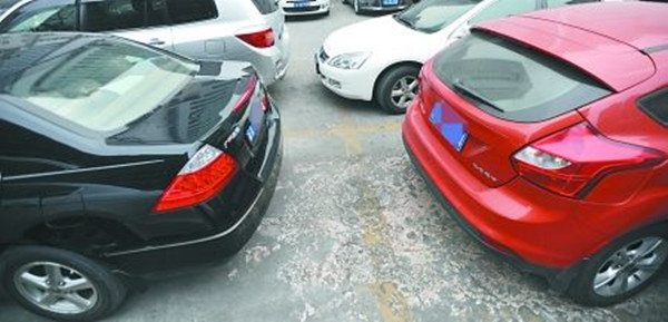 差一个“屁股”就不行了？懂车的人都知道，两厢车比三厢车更实用