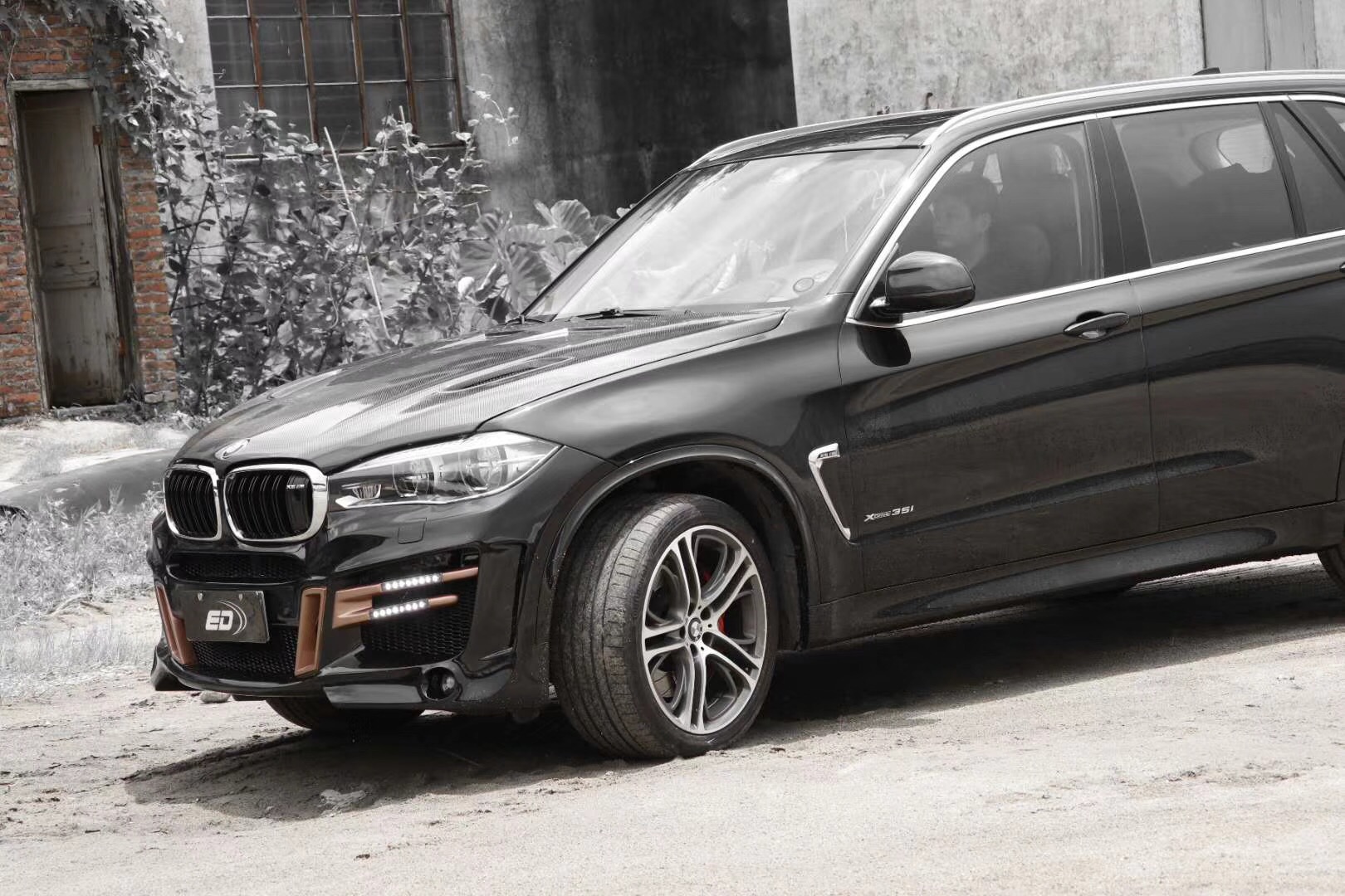 宝马x6改装大包围精选攻略(别人的宝马x5这样改的) - 四帝国车市