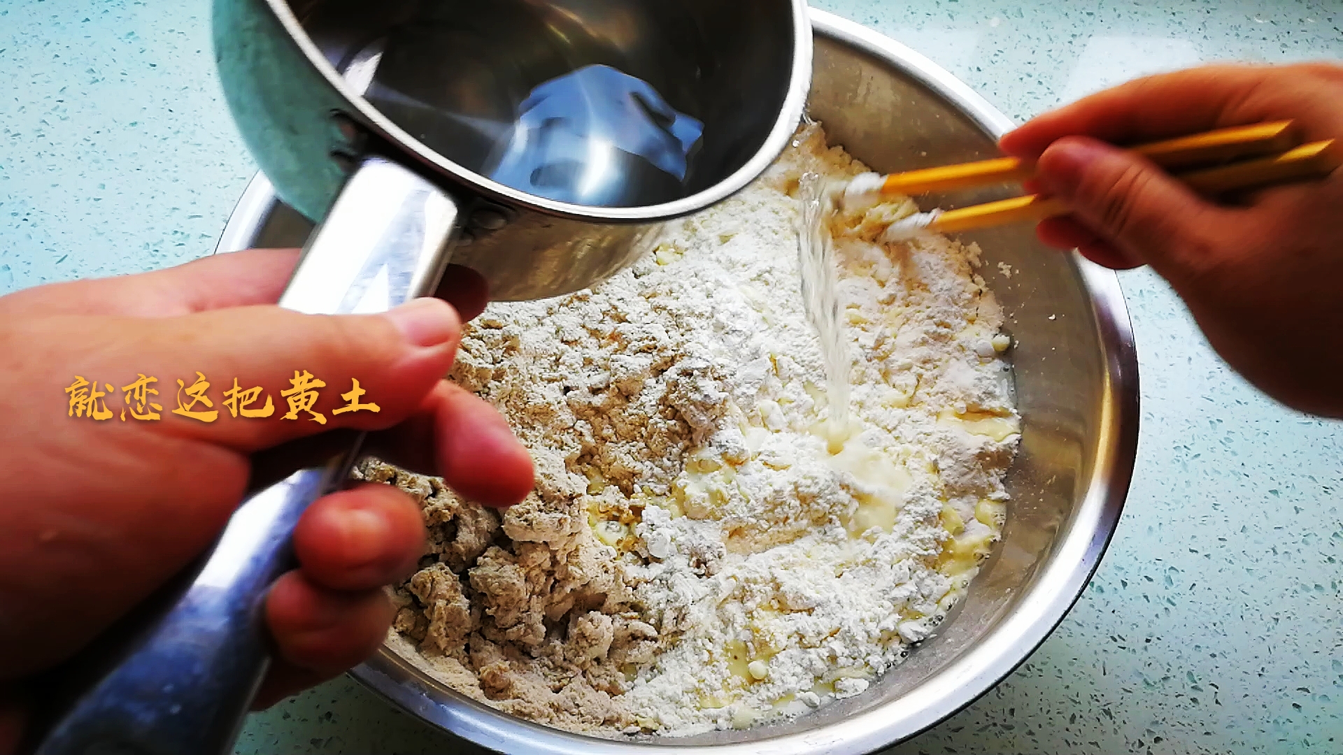 荞麦饸饹面怎样制作不断条？原来和面时需要加这几样东西，快收藏