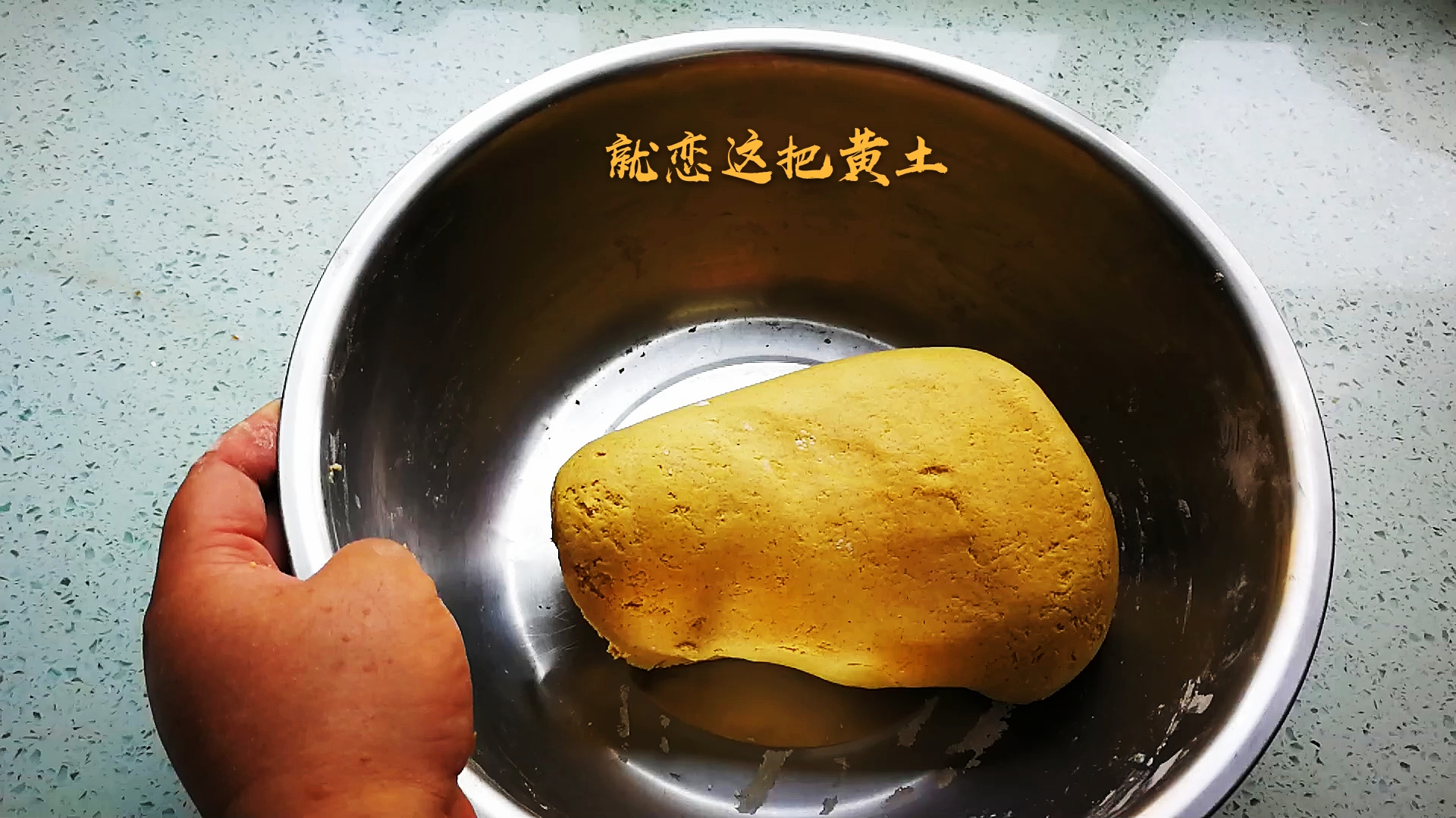 荞麦饸饹面怎样制作不断条？原来和面时需要加这几样东西，快收藏