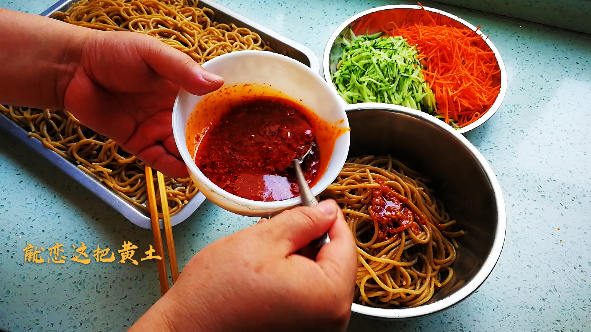 荞麦饸饹面怎样制作不断条？原来和面时需要加这几样东西，快收藏