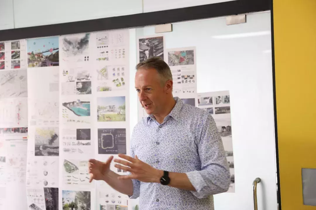 柏林艺大讲师思维课堂，带你体验创意workshop现场点评作品集！