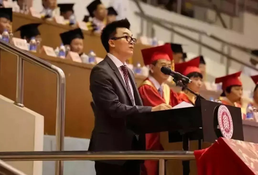 天堂就是丽娃河——华东师范大学