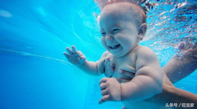 宝宝游泳，到底该不该学？什么时候学？怎么学？