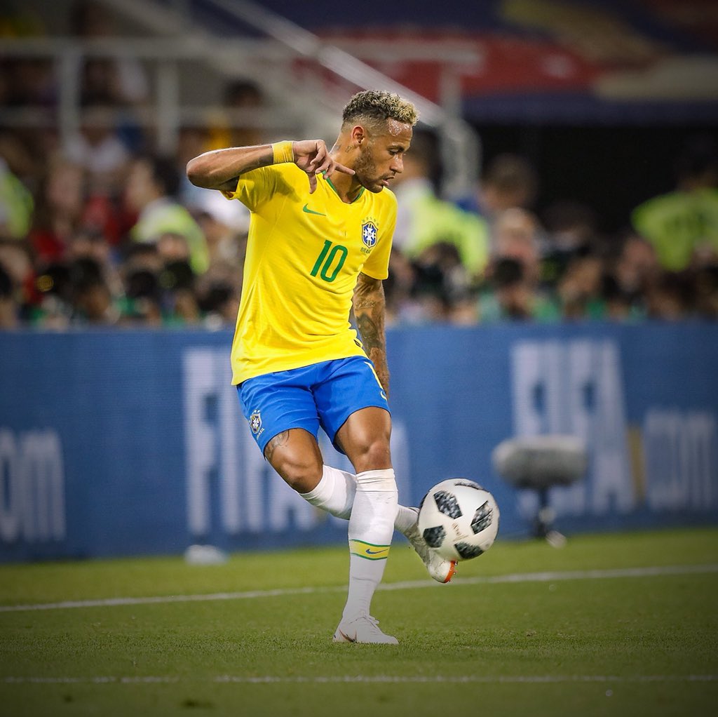 内马尔打入巴西队史世界杯第227球(巴西世界杯进球)