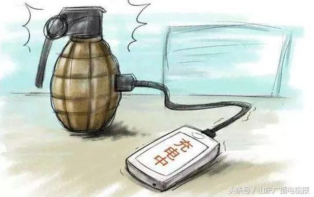 车内放瓶矿泉水，结果引火烧车！你家车里有这些危险操作吗