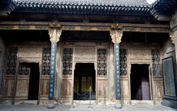 认识新南岳——南岳木雕的题材与表现形式