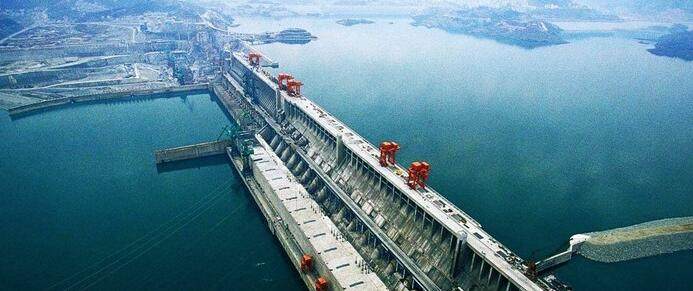 国内水利类大学排行，清华、河海、天大、武大四校哪个最强？