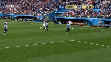 世界杯乌拉圭战绩(2比0战胜乌拉圭率先闯入四强，神奇纪录护佑“高卢雄鸡”)