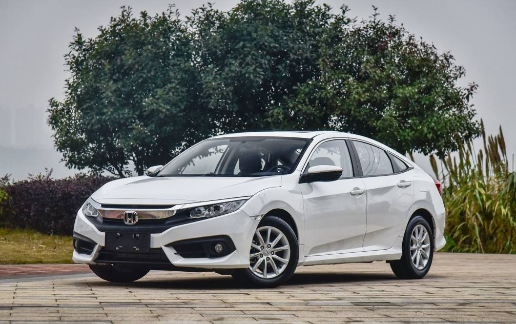 本田思域220turbo2016珍珠白,手动豪华版,官方全款是多少?