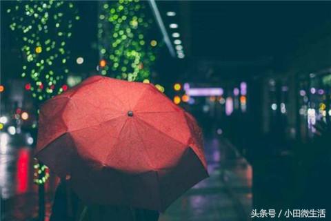 适合下雨天发的朋友圈心情说说，发朋友圈的下雨天优美句子精选！