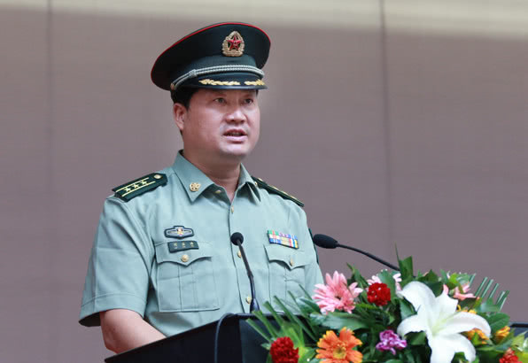 军衔等级排名从小到大解放军现行军衔等级是怎么排名的