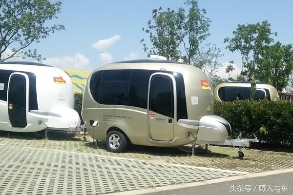 用轻客或蓝牌厢式货车改装房车，在交规中如何规定的，可行吗？