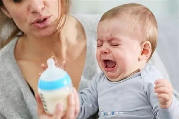 宝宝喝奶爱拉肚子，乳糖不耐受宝宝该喝什么奶粉？