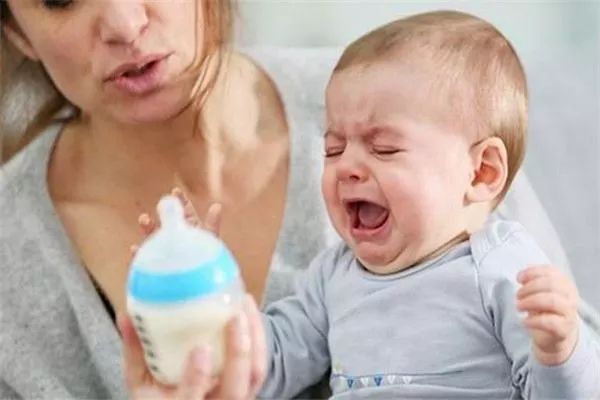 寶寶喝奶愛拉肚子，乳糖不耐受寶寶該喝什么奶粉？