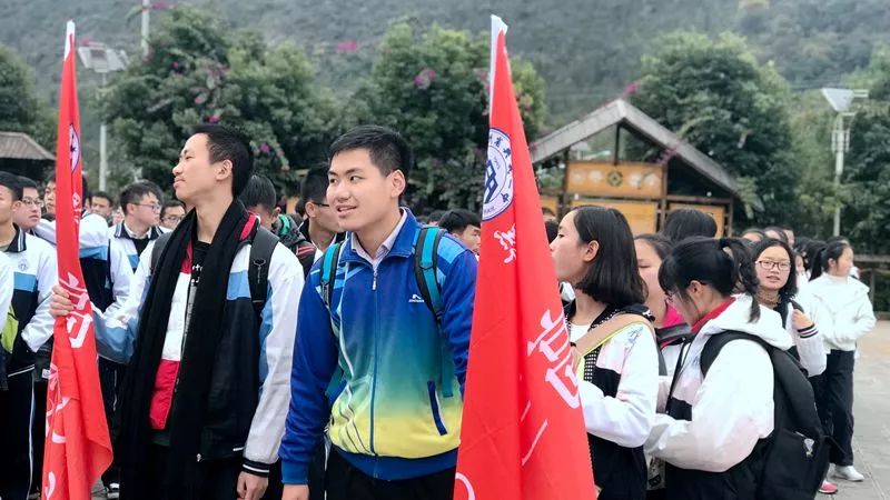 好消息！兴义一中的这位同学被北大录取了！兴义八中的嘞？