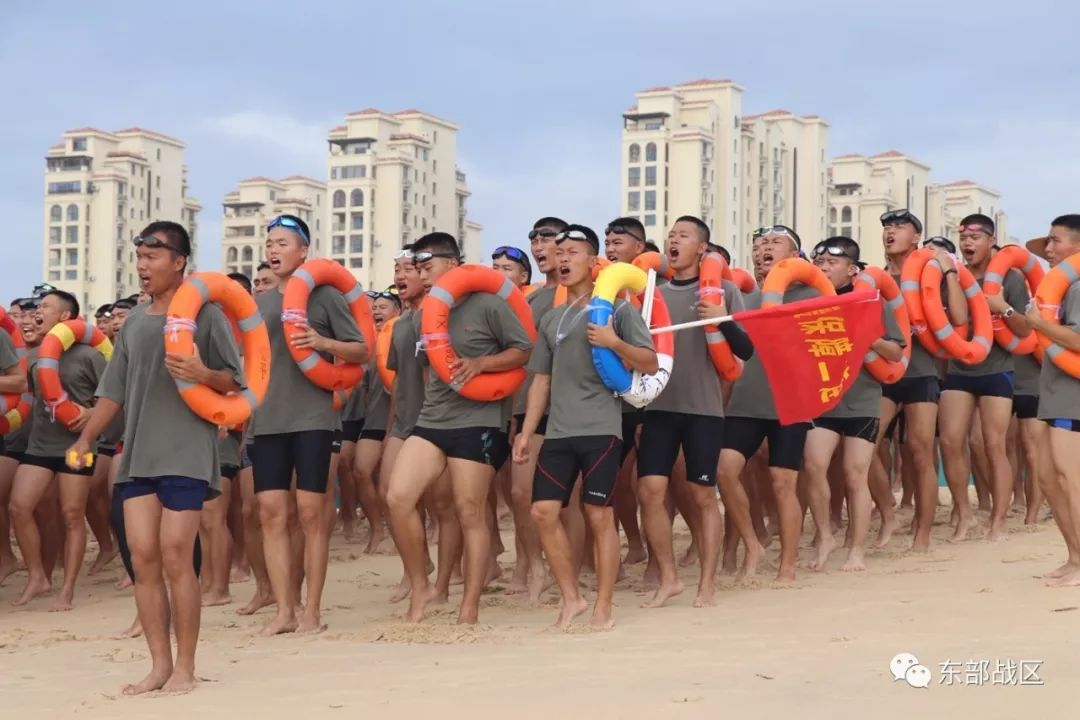 劈波斩浪练蛟龙，矢志强军砺精兵