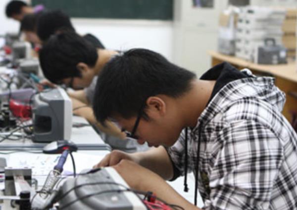 职业技术学院和高等专科学校有啥不同？高考填报志愿，考生易混淆