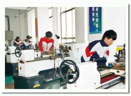 天水市职业技术学校简介