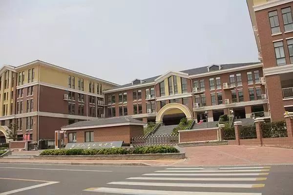 孩子打了真疫苗却输在起跑线！昆山133个优质双学区房价曝光！