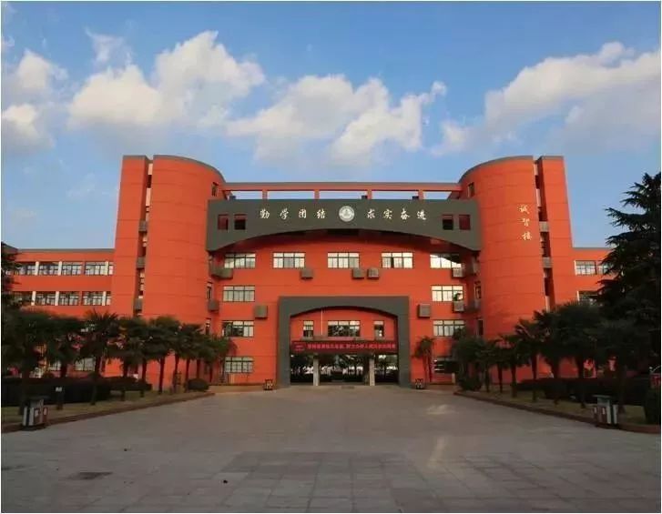 孩子打了真疫苗却输在起跑线！昆山133个优质双学区房价曝光！