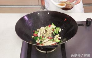 牛肚的家常做法，一道经典的下酒菜，招待朋友倍有面子