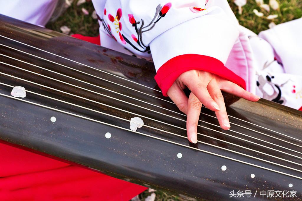 中国十大古典名曲，除了高山流水、梅花三弄与广陵散，还有哪些