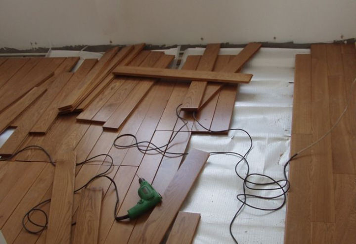 地板攻略！怎么选怎么装，面面俱到一篇概括！新家地板，有它完胜