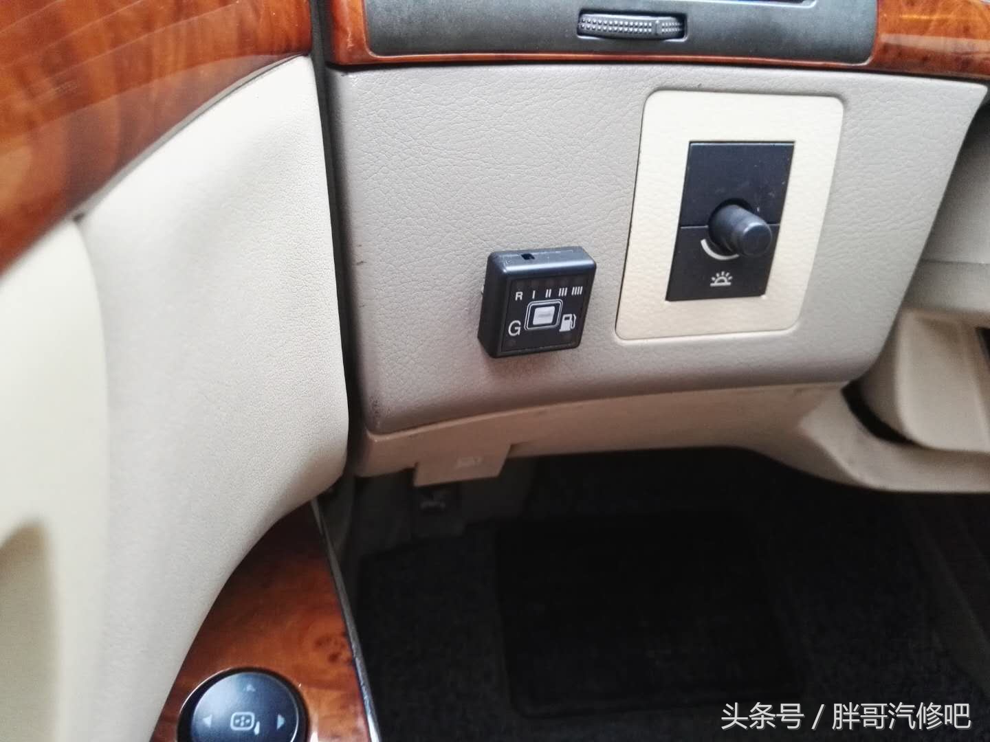 3万元二手别克君越B级车，车主已经开了3年，胖哥也很感兴趣