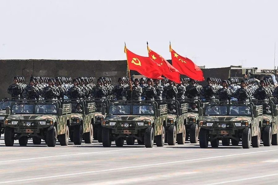 《建军节特辑》谁说当兵只有苦和累，这些军车开着比超跑还爽！