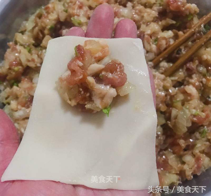 混沌咋包(馄饨怎么包？馄饨的经典包法，三步包好，绝不露馅！)