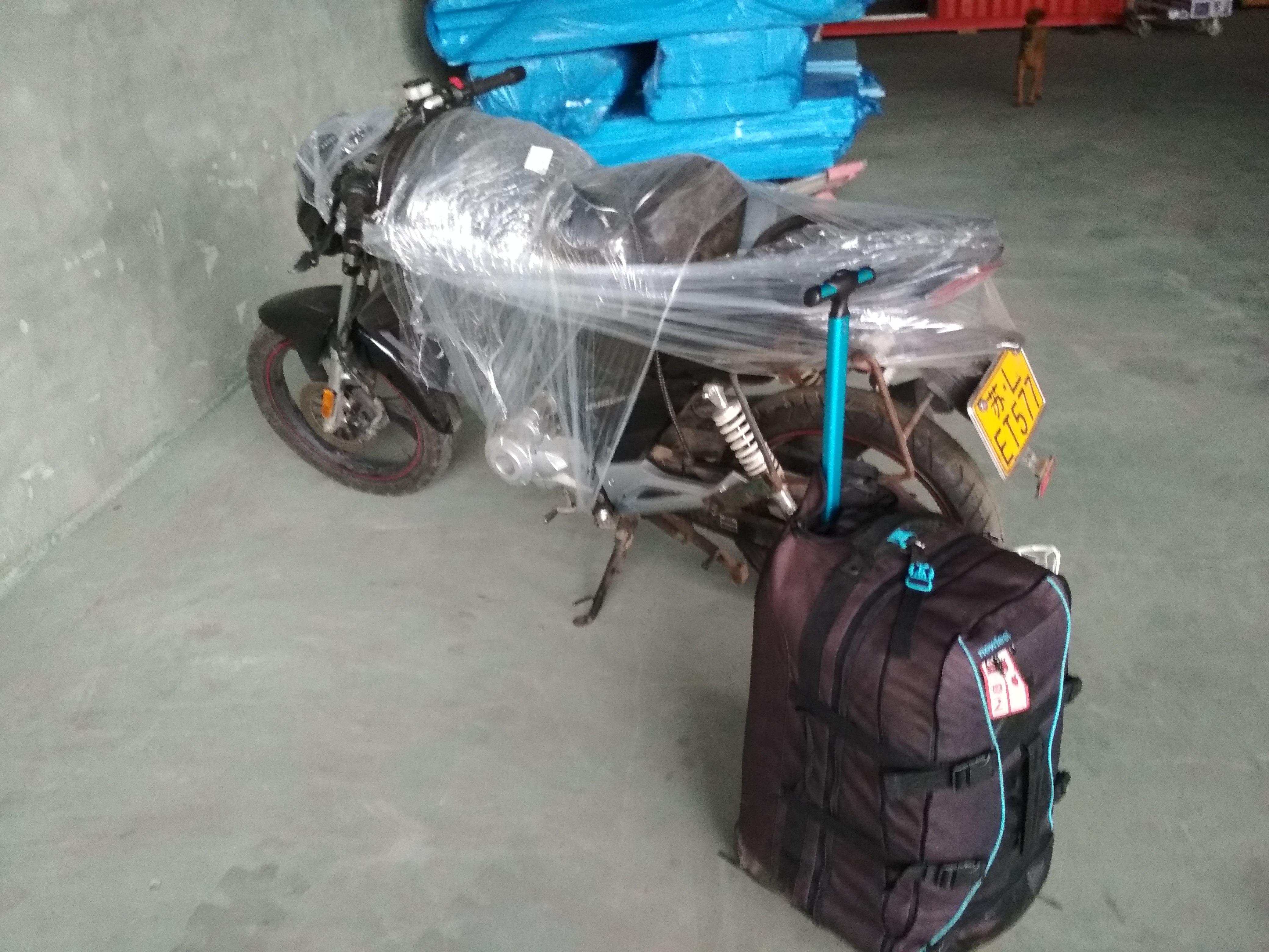 摩旅川藏线的第一天，总共花了201元，到物流园提我托运的摩托车