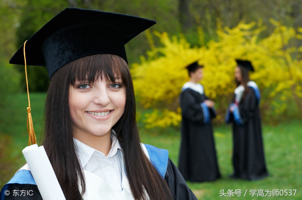 小学语文多音字“鹦鹉”怎么读？正确发音及常见用法解析，帮助孩子轻松掌握