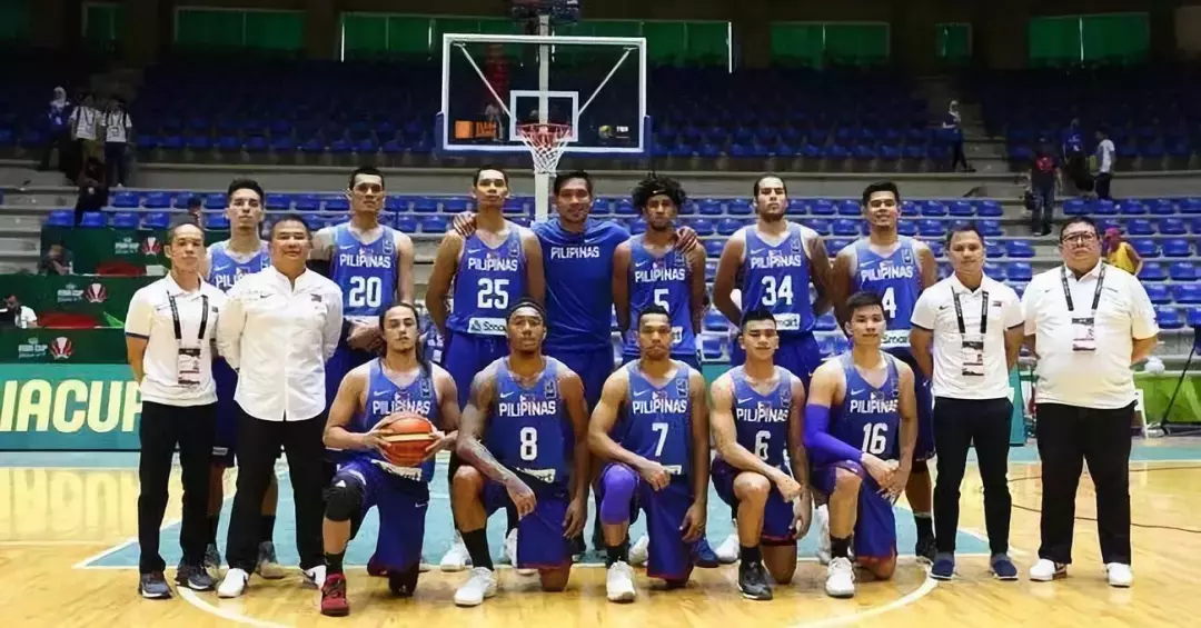 nba复赛为什么写菲律宾(菲律宾男篮退赛又复赛，装X不成，反被大骂太怂！)