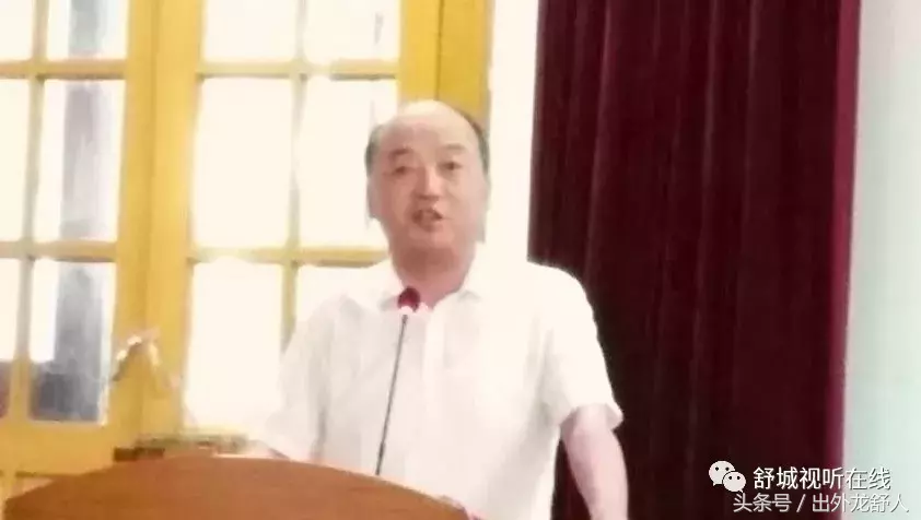 安徽舒城：舒城中学举行北京大学清华大学录取通知书集中发放仪式