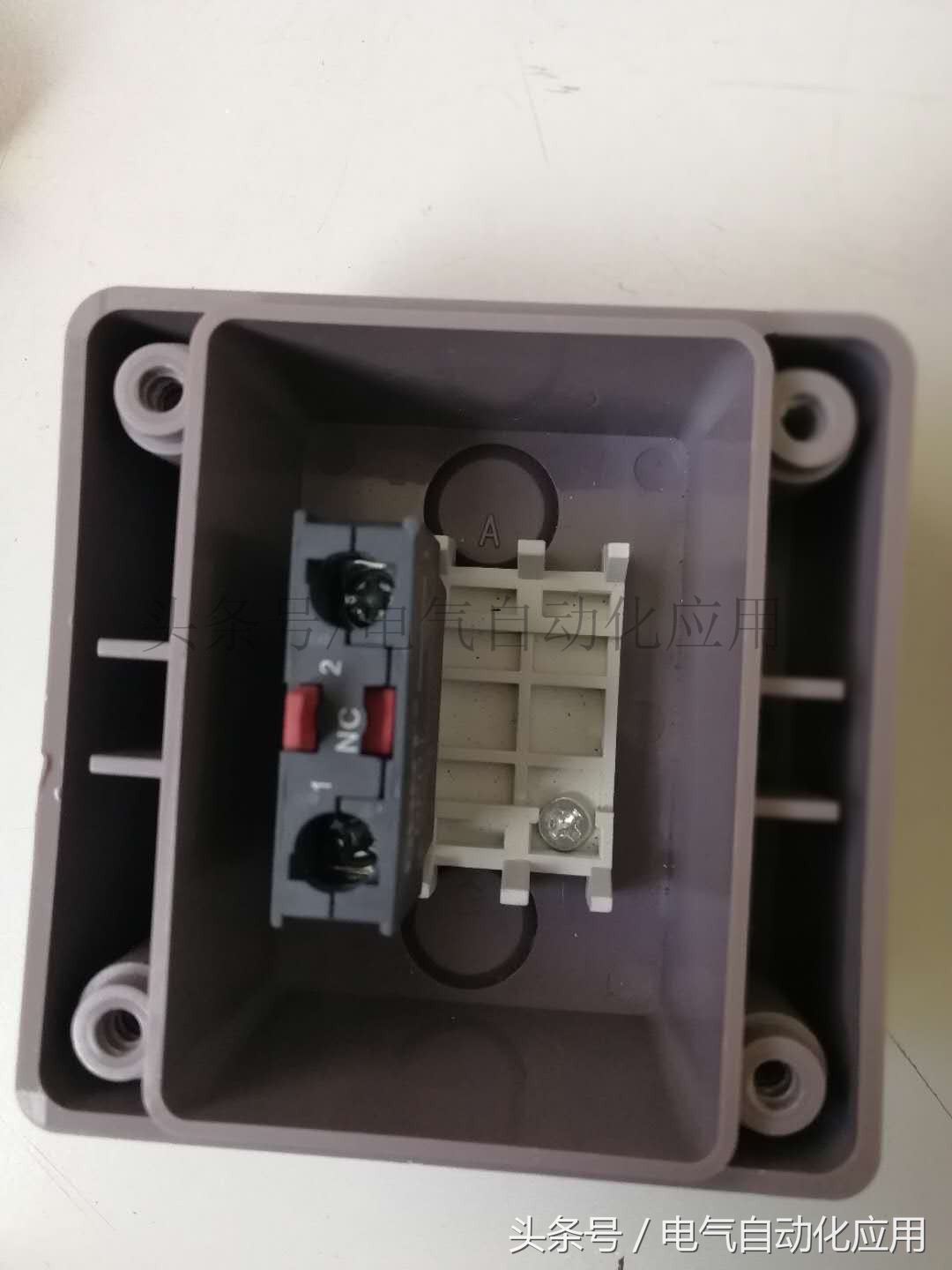 急停按钮你可能用错了，不仅仅是接线！后果很触目惊心