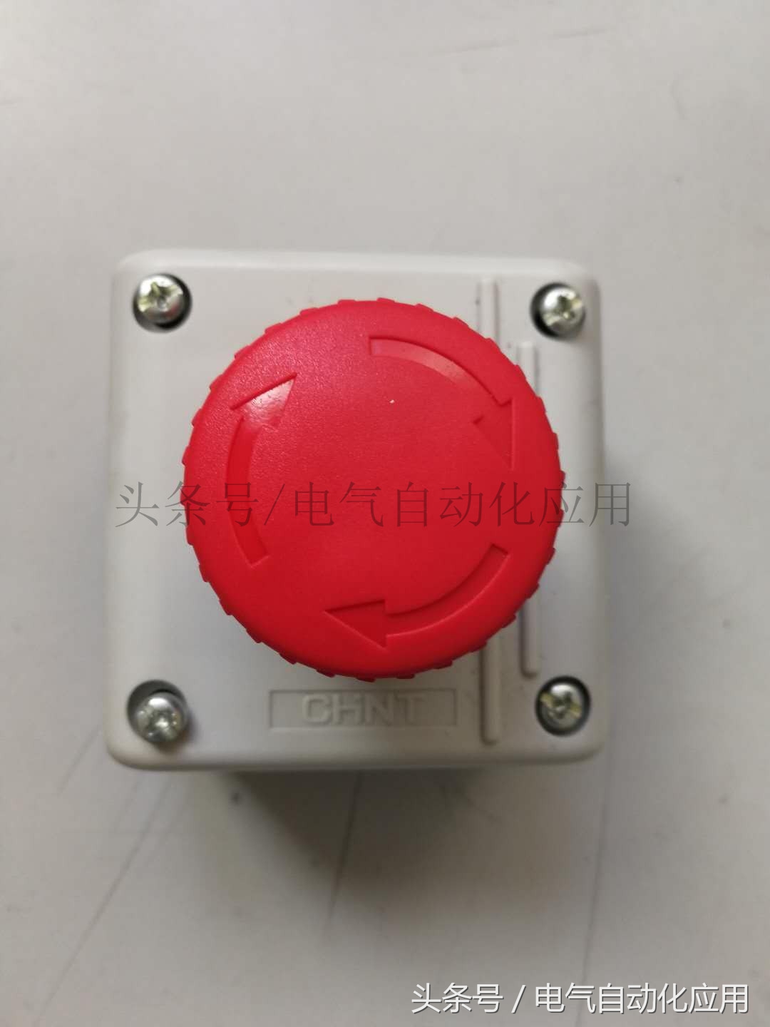 急停按钮你可能用错了，不仅仅是接线！后果很触目惊心