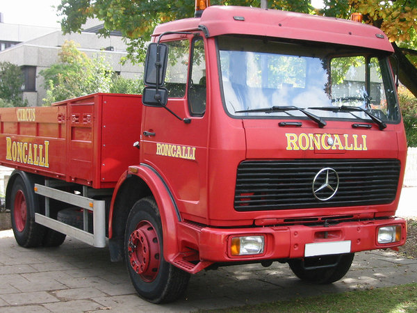 奔驰a130图片,奔驰130报价及图片_大山谷图库