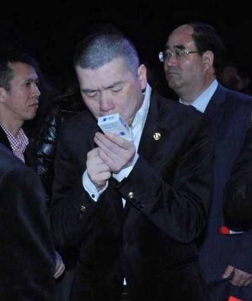 冯小刚最便宜,胡歌最搞笑!