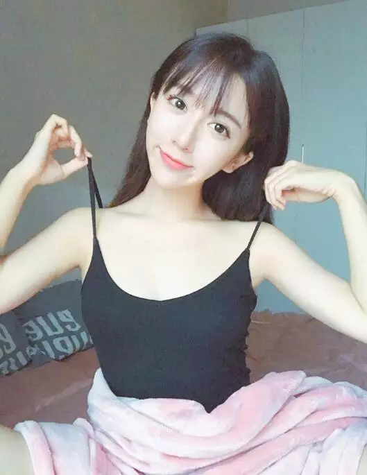 绝地求生:四大女主播,谁是你心目中的那个她?