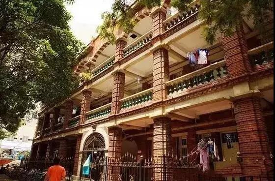 十一所大学宿舍排名，你最想pick哪一所？