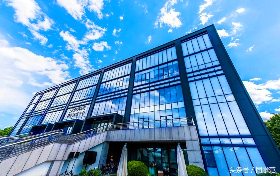 玩套路：北京这些普通大学校名“碰瓷”名校，档次提升，生源大涨