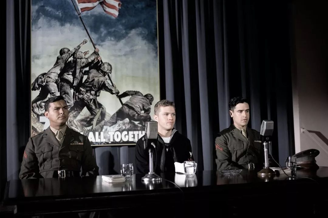 真实事件改编的战争大片《父辈的旗帜》，现实版的美国队长