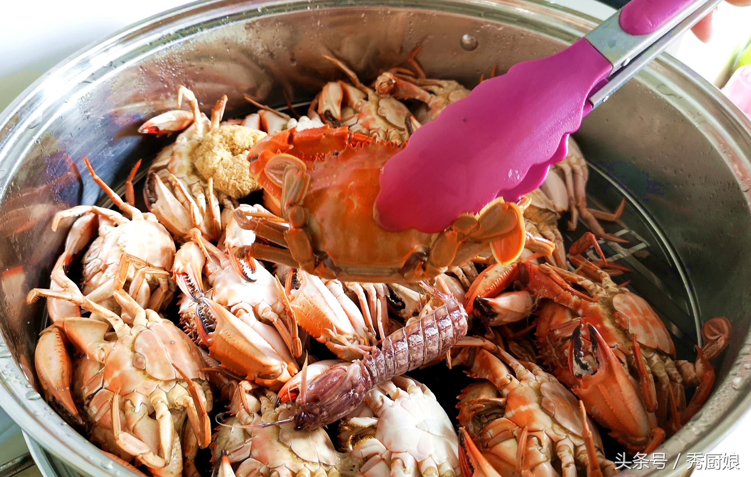 蒸螃蟹和挑选螃蟹的做法技巧，厨娘来教你，就是这么简单，快收藏