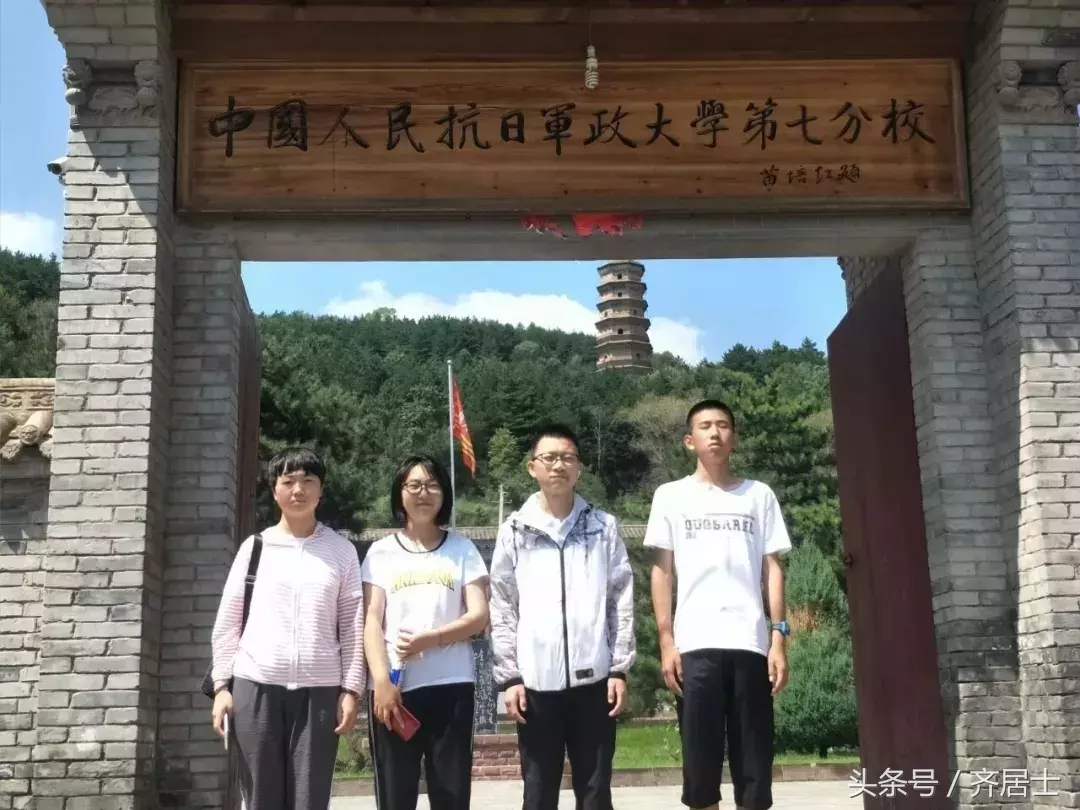 你没看错，北师大庆阳附校的学生们是这样过暑假的……